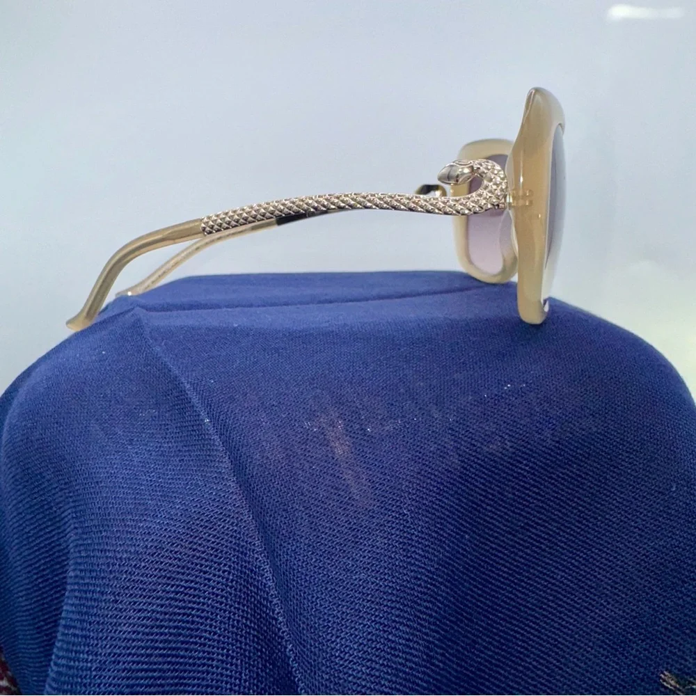 Y2K Just‎ Cavalli Sunglasses Cream with Goldtone snake Mob-wife Resort Glam VTG